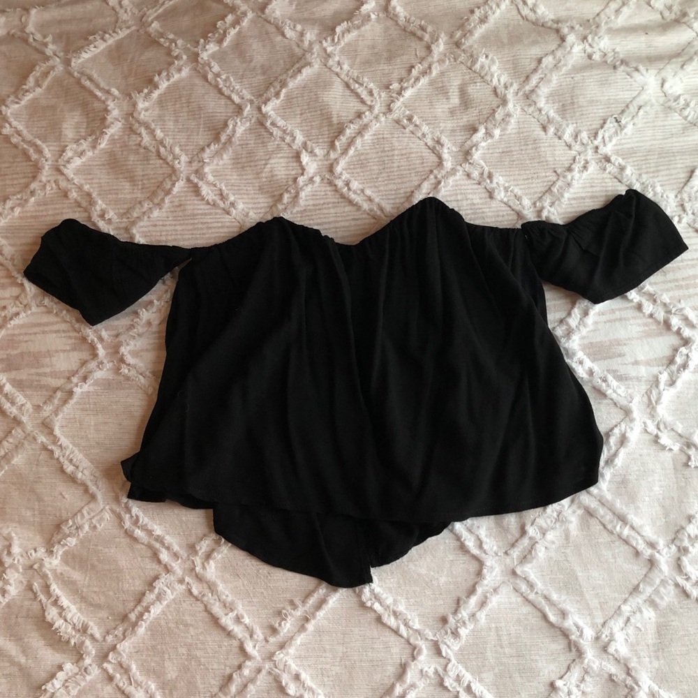GIANNI BINI Off the Shoulder Black Top
